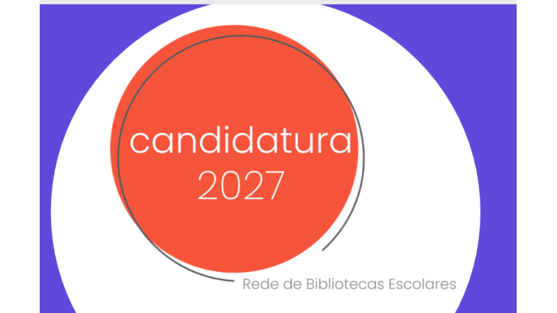 Logótipo circular com o texto "candidatura 2027" e a frase "Rede de Bibliotecas Escolares".